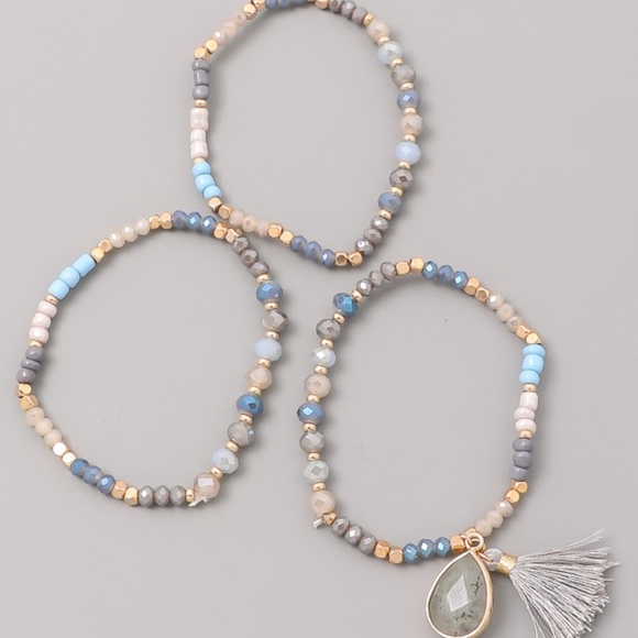Set of 3 Beaded Bracelets with Pendant Tassel - Picture 3 of 3